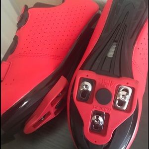 Red Cycling Shoes